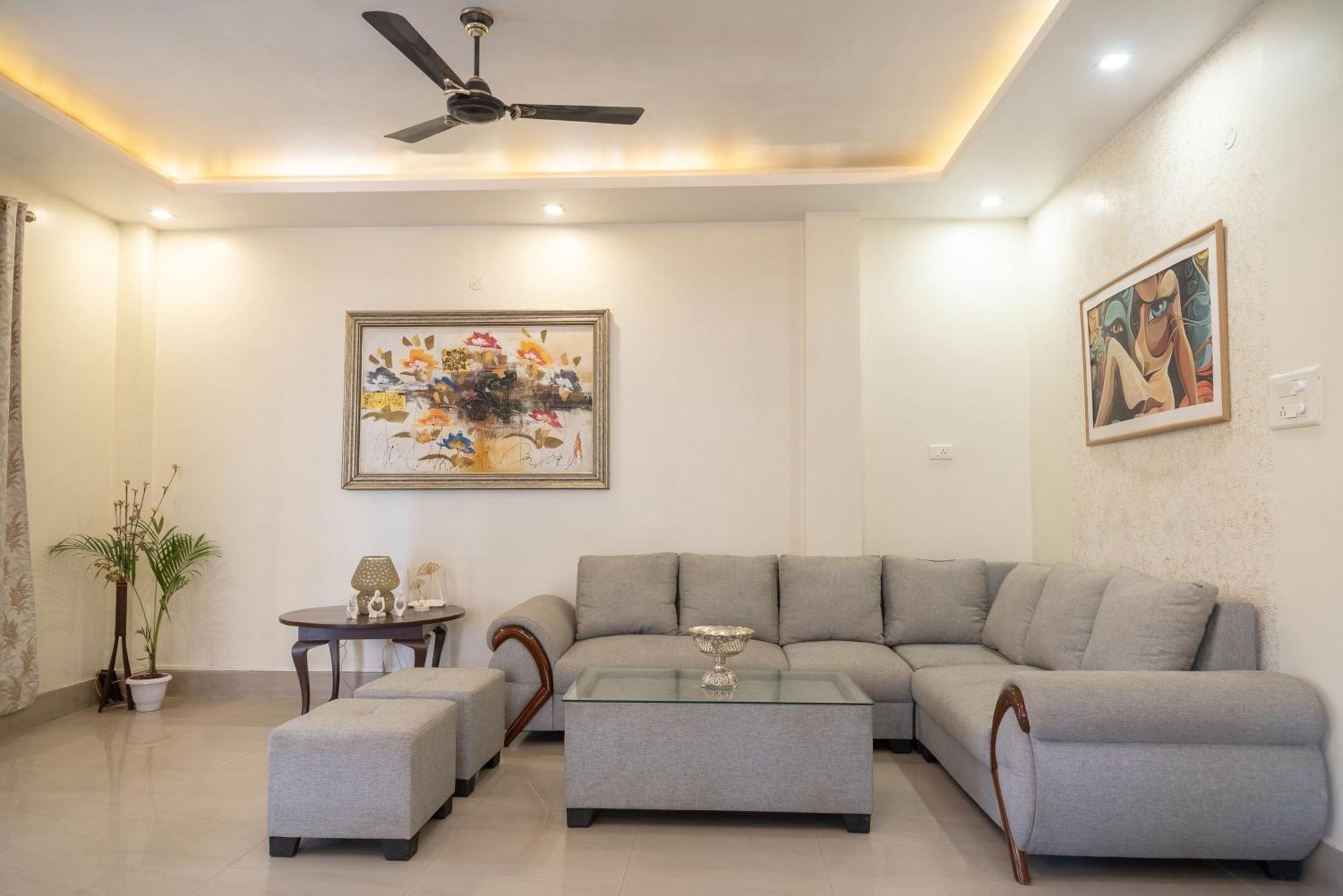 Bed and Breakfast The Urban Grandeur 1 Guwahati Exterior foto